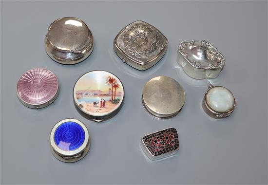 Five assorted silver pill boxes including three enamelled and four other pill boxes, largest 52mm.